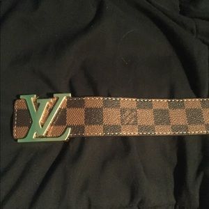 Belt it’s a size 36-38